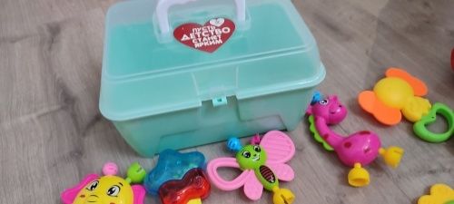 Набор погремушек лля малышей