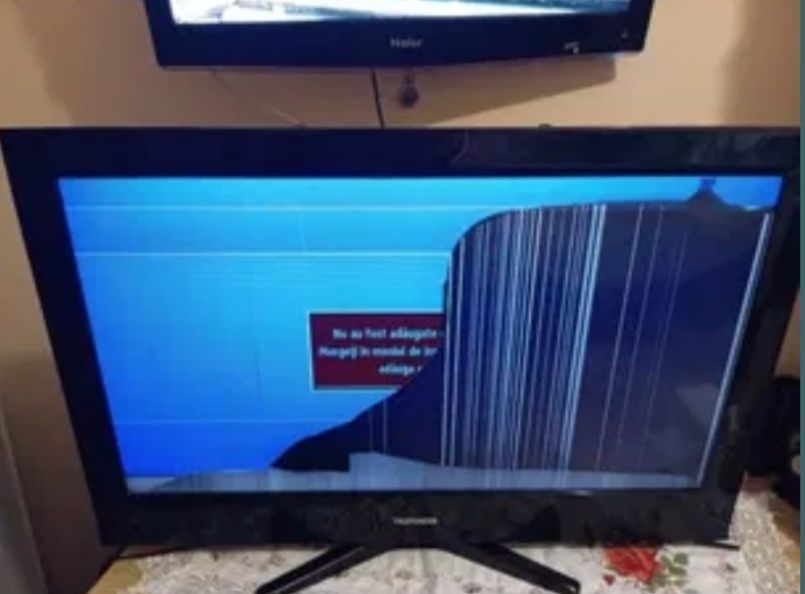 Vând tv telefunken 81 "