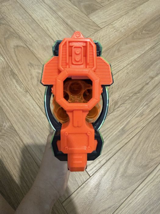 NERF детский пистолет.