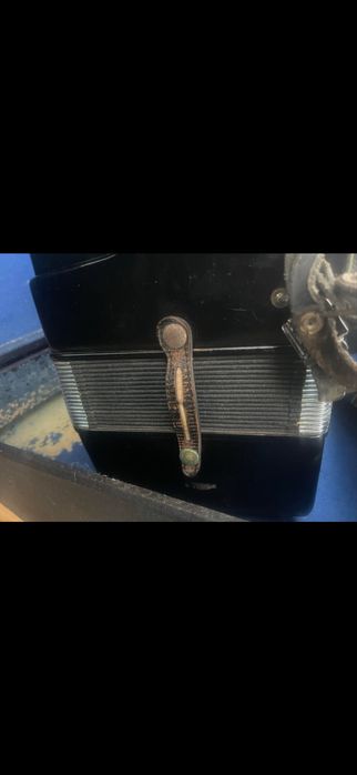 Акордеон Weltmeister Supita 120