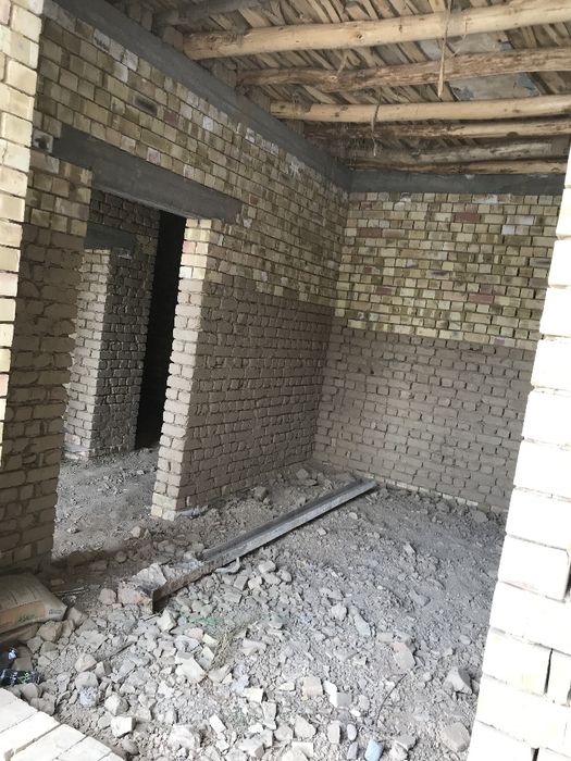 2,1 soʻtx 5 xonali uy