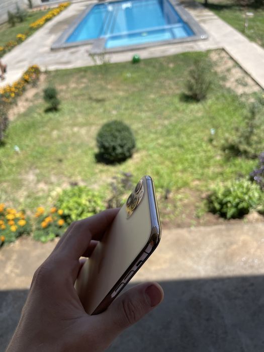 iphone 11 pro max 64 ideal