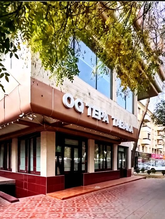 Отдельно стоящее здание. Ул. Мукумий. 3 уровня. С арендатором.