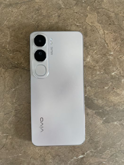 Vivo v40 lite срочно