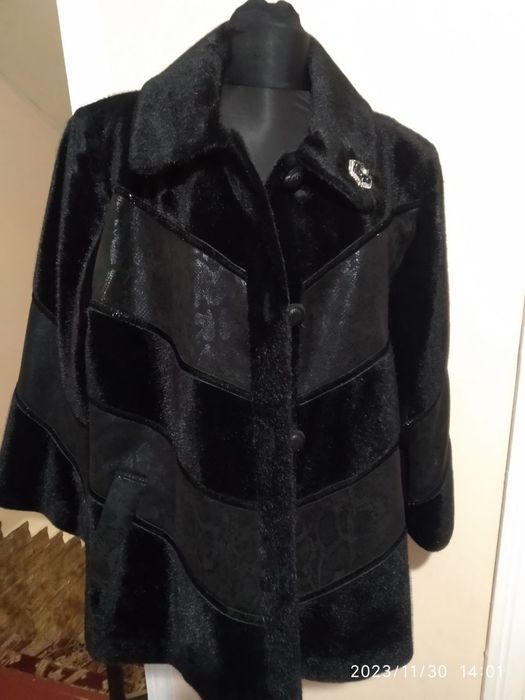 Норковые Шуба Новые в наличии есть размеры 50/52/54/