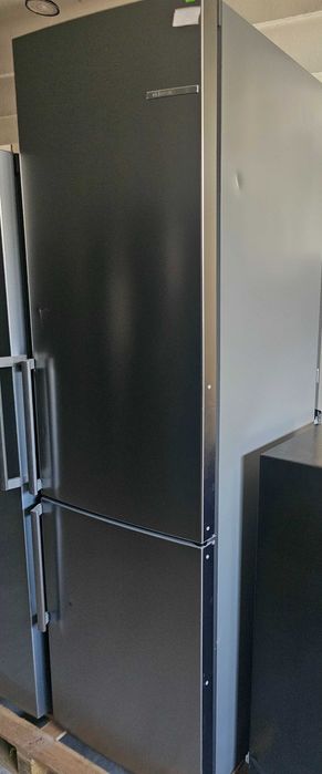 Bosch Serie 6 KGE398IBP Хладилник с фризер