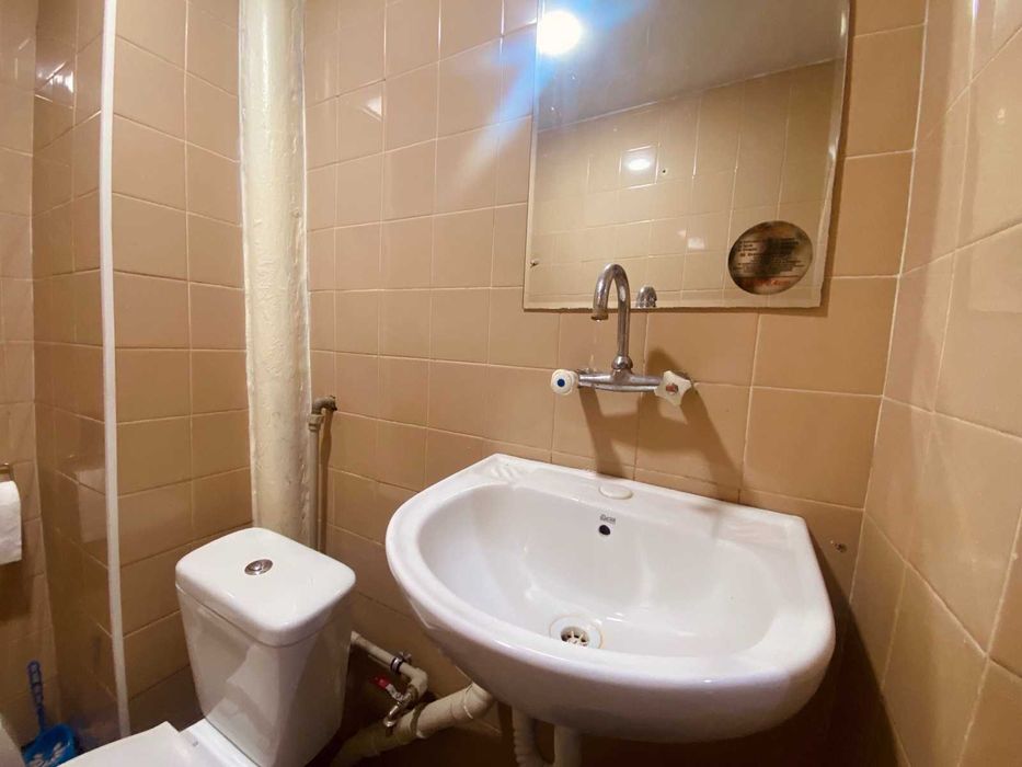 Дава се под наем Офис в Шумен, Център - 40 кв.м за 153 € - Снимка #3