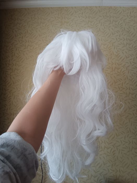парик белый для косплея