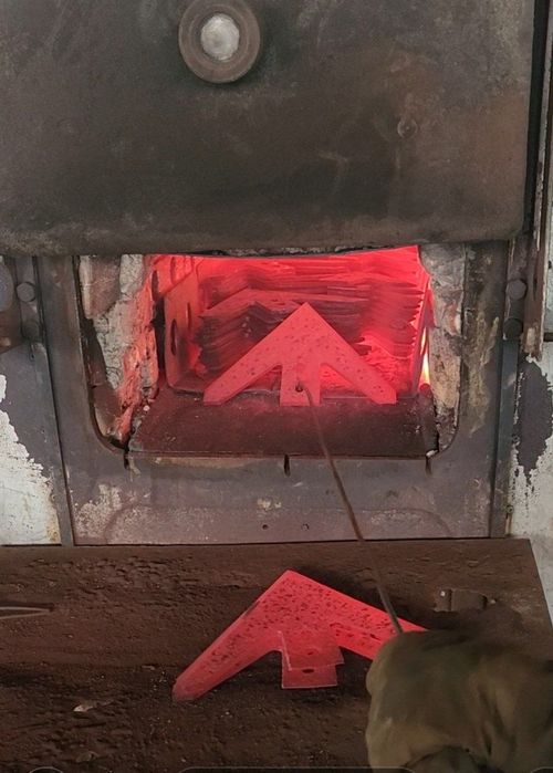 Лапа ЧКУ-474 (чизел лапка)