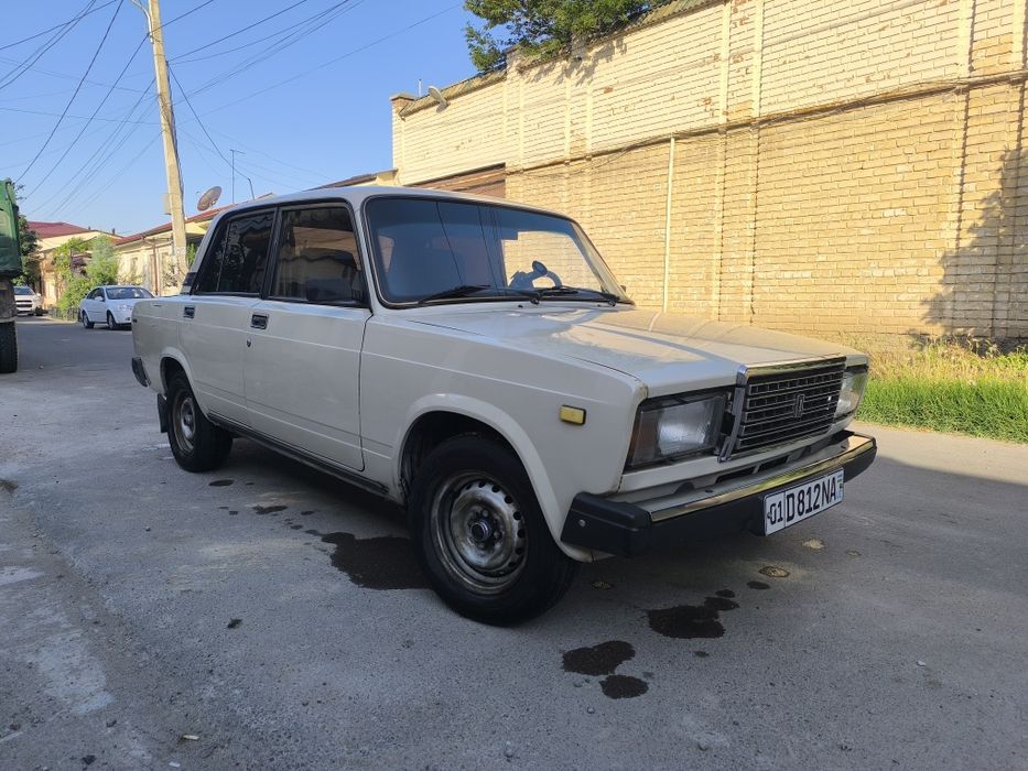 Jiguli 2107-03  benzin