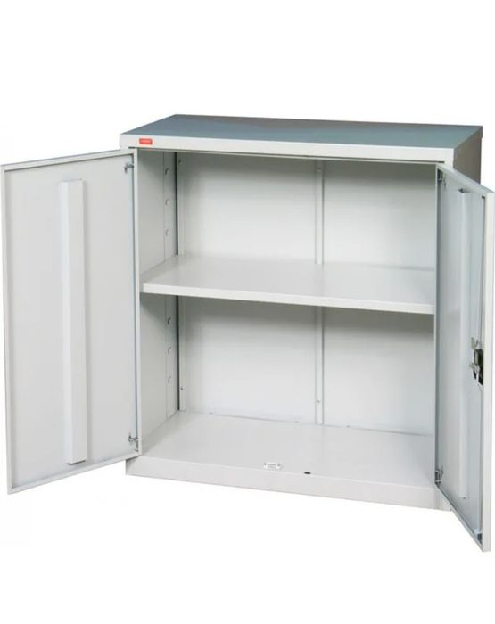 Металлический шкаф для документов