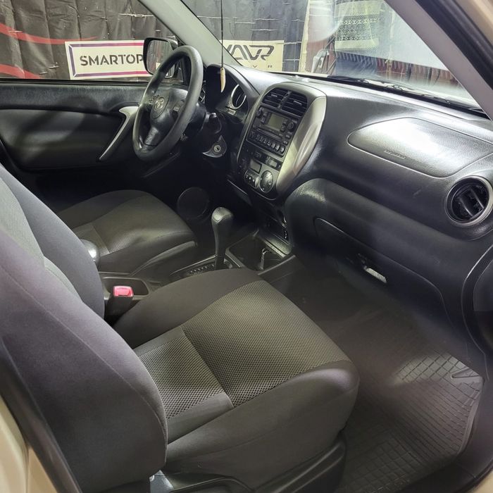 Продается RAV4 (2004 г.в.)