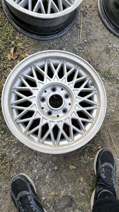 Продам диски R 15 5x112