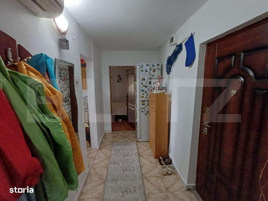 Apartament cu 2 camere, 58 mp, decomandat, zona Debarcader