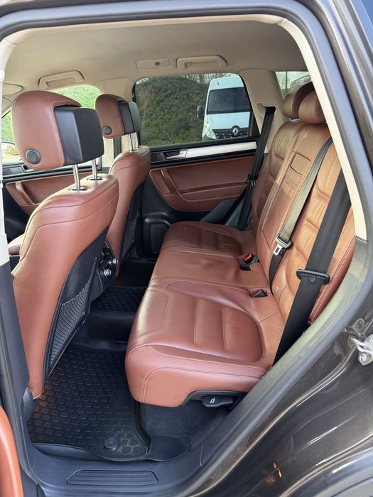 Volkswagen Touareg 2015-12 3.0V6 262cp