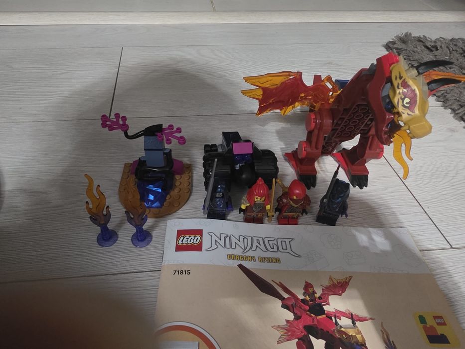 Lego Ninjago - batalia dragonului sursa al lui Kai