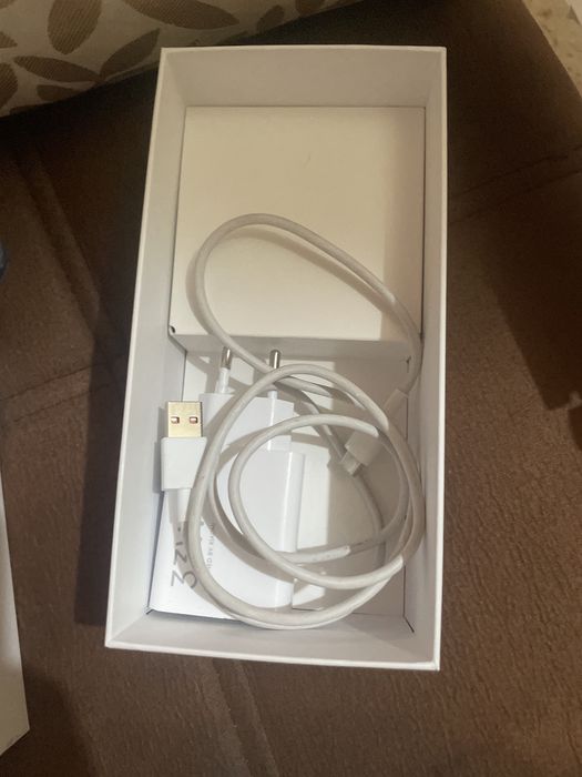 Продам телефон Redmi 15C