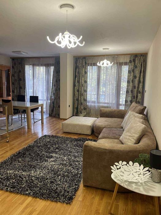 Дава се под наем Тристаен апартамент в София, Лозенец - 115 кв.м за 1097.01 € - Снимка #1