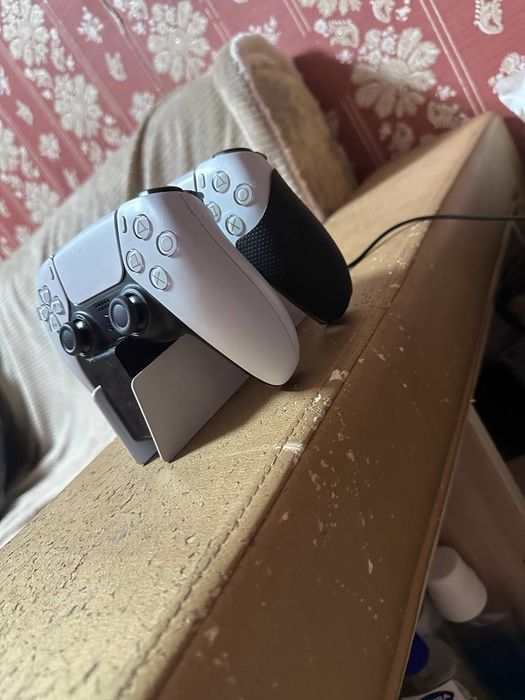PlayStation 5 в полной комплектации