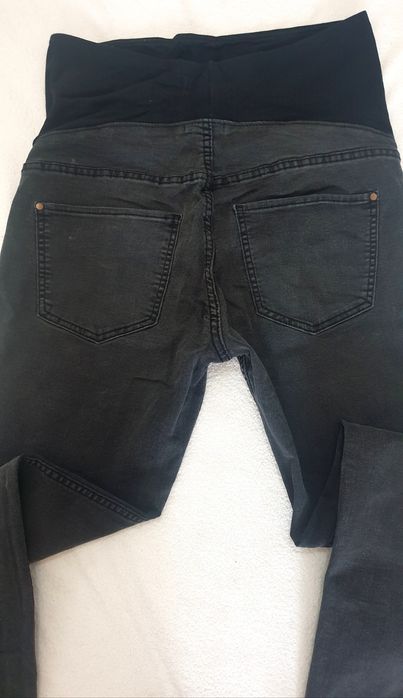 Blugi pentru gravide H&M