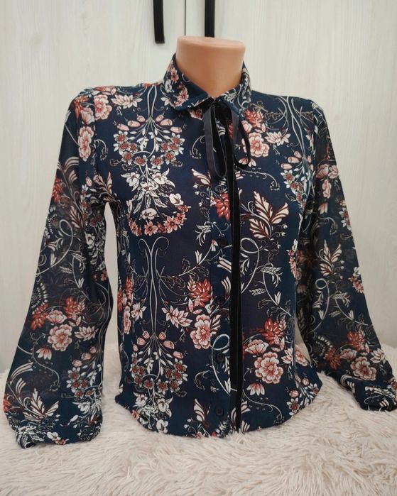 Cămașă elegantă, subțire, impecabilă!