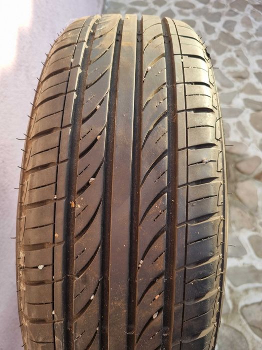 Vând 4 anvelope vară 195/65 R15 91 V