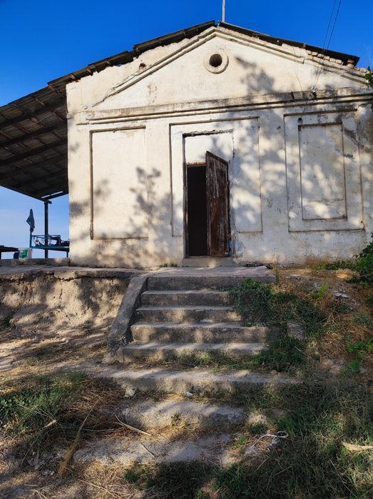 Dala shiponi sotiladi