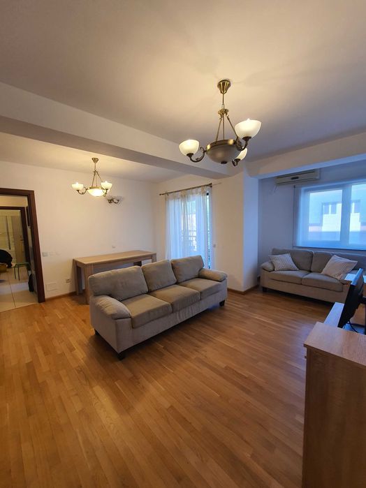 Zona Unirii | 3 cam. 82 mp | Logie panoramică | Bloc nou | Garaj Subsol opțional