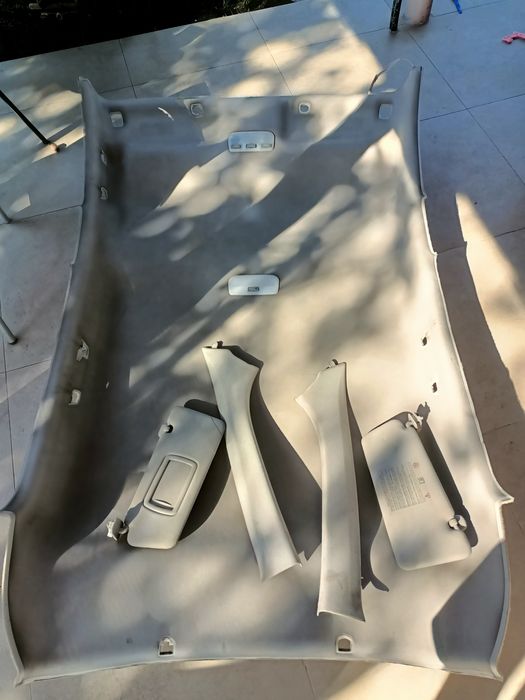 plafon interior textil Renault Megan 3 2010 modelul scurt