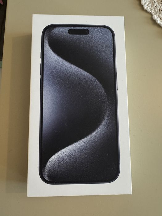 İphone 15 pro 128 bg с гаранция  виваком