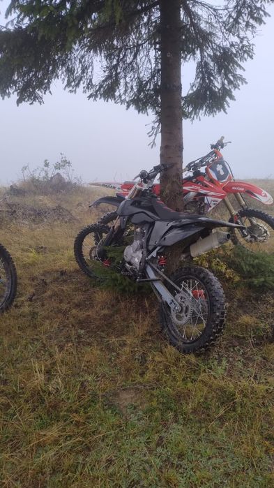 Crz 250 19-16 1200 euro