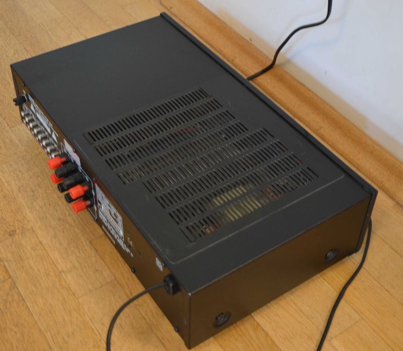 Hi Fi стерео усилвател DENON PMA-425R