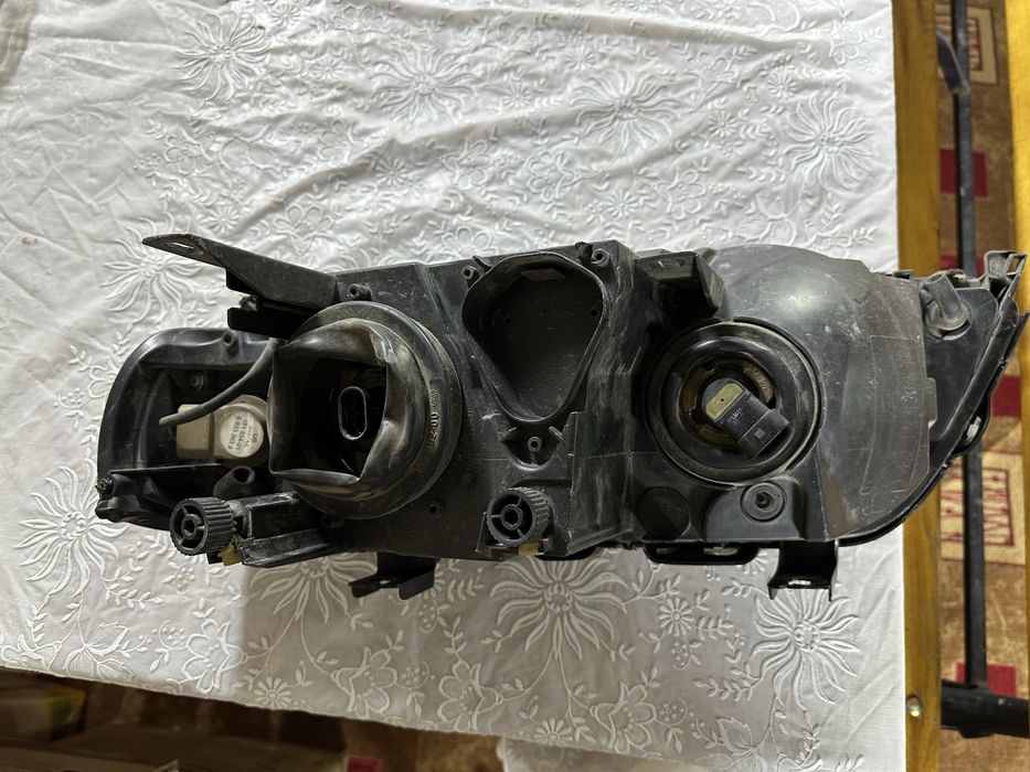 Фары бмв х5 е 53 дорест