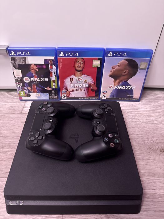 Продам Playstation 4 slim