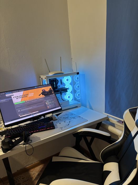 Продам комп 700к  вес комплект. Срочно