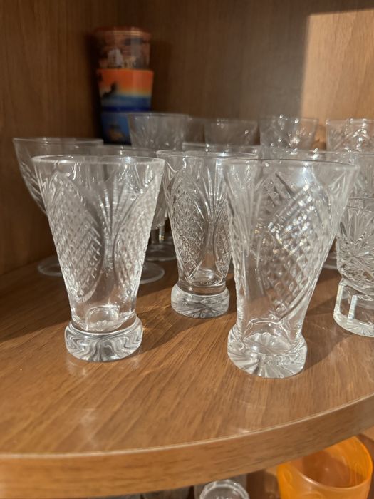 продам хрусталь посуду