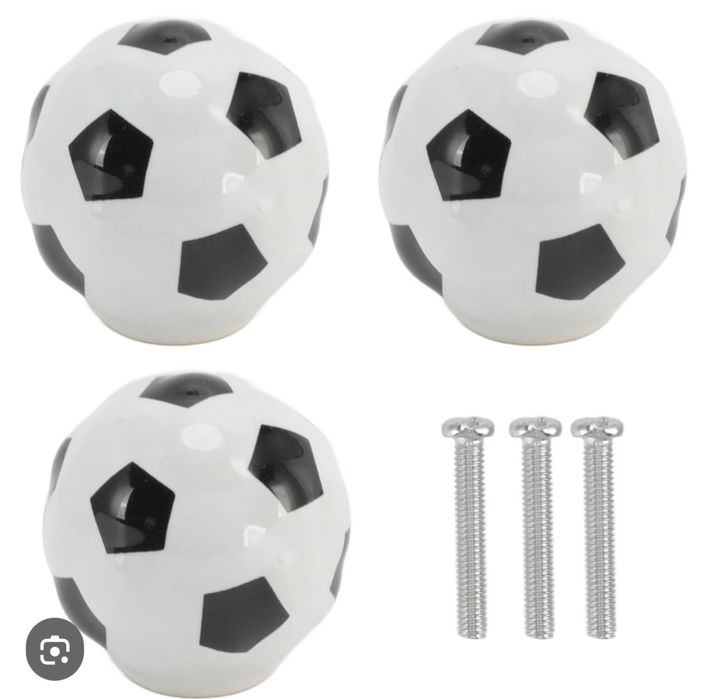 Set 10 manere dulap design minge fotbal
