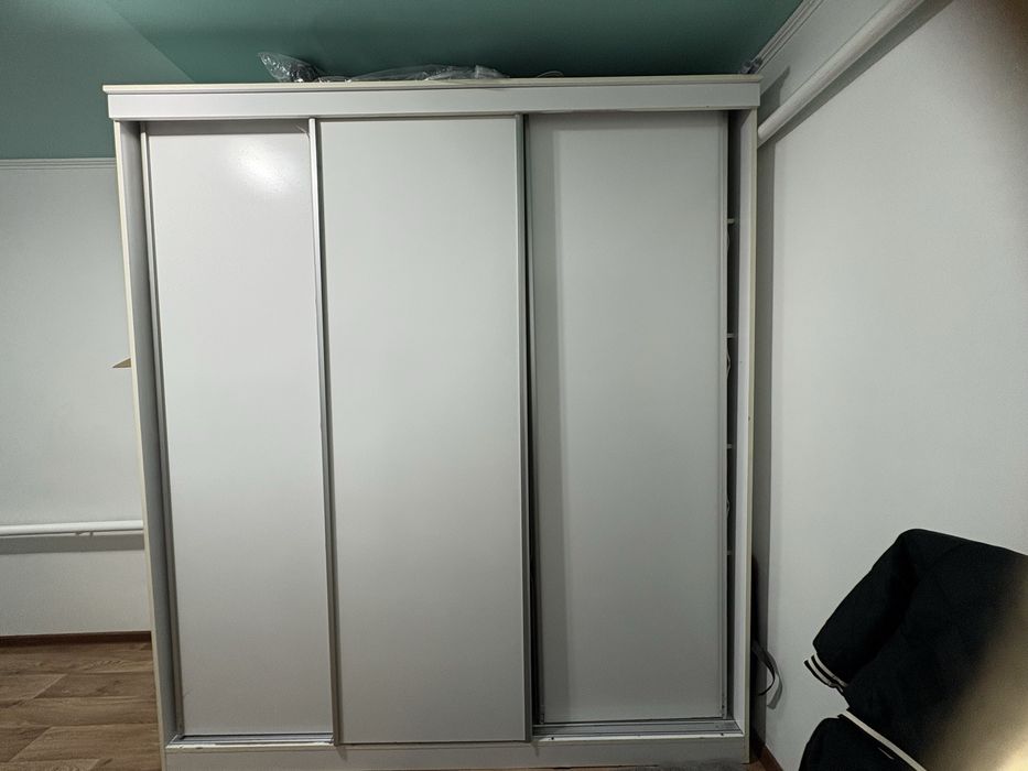 Шифоньер для спальни