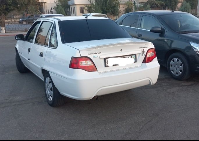 Holati zòr, hamma joyi radnoy.