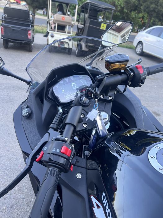 Супер скидка! Мотоцикл Kawasaki Ninja Dark Edition