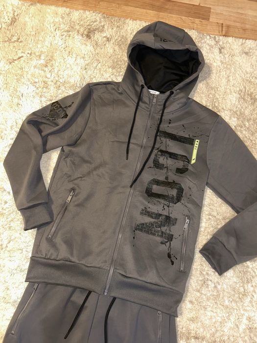 Чисто нов ! Мъжки екип Icon XL