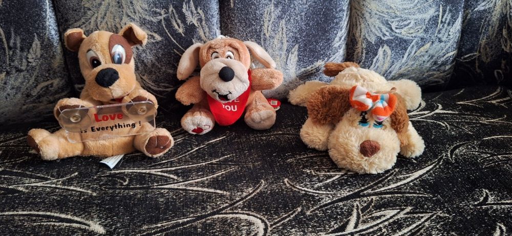 Малки плюшени играчки