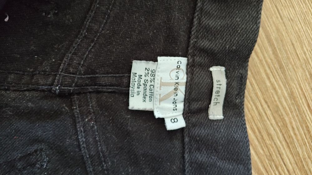 Blugi negri Calvin Klein