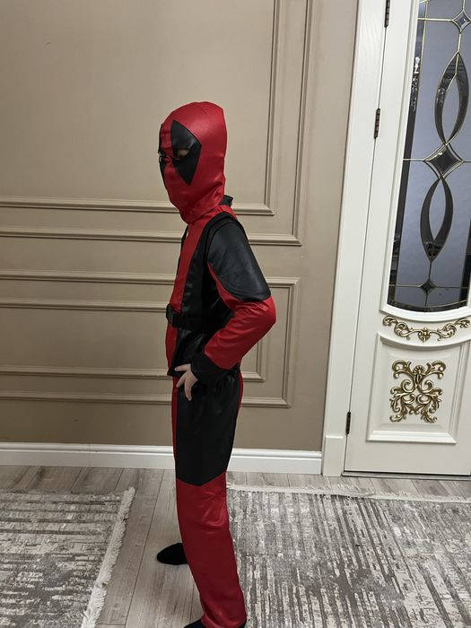 Детский костюм детпул для карнавала
