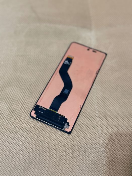 Display Fold 7 și Fold 5