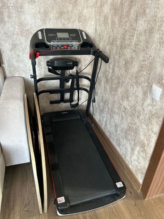 Продам бегоыую дорожку