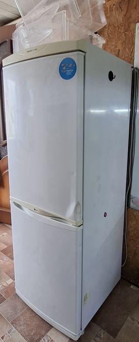 Продам б/у холодильник