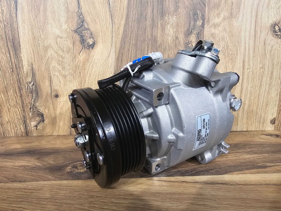 Компрессор кондиционера Chevrolet Tracker