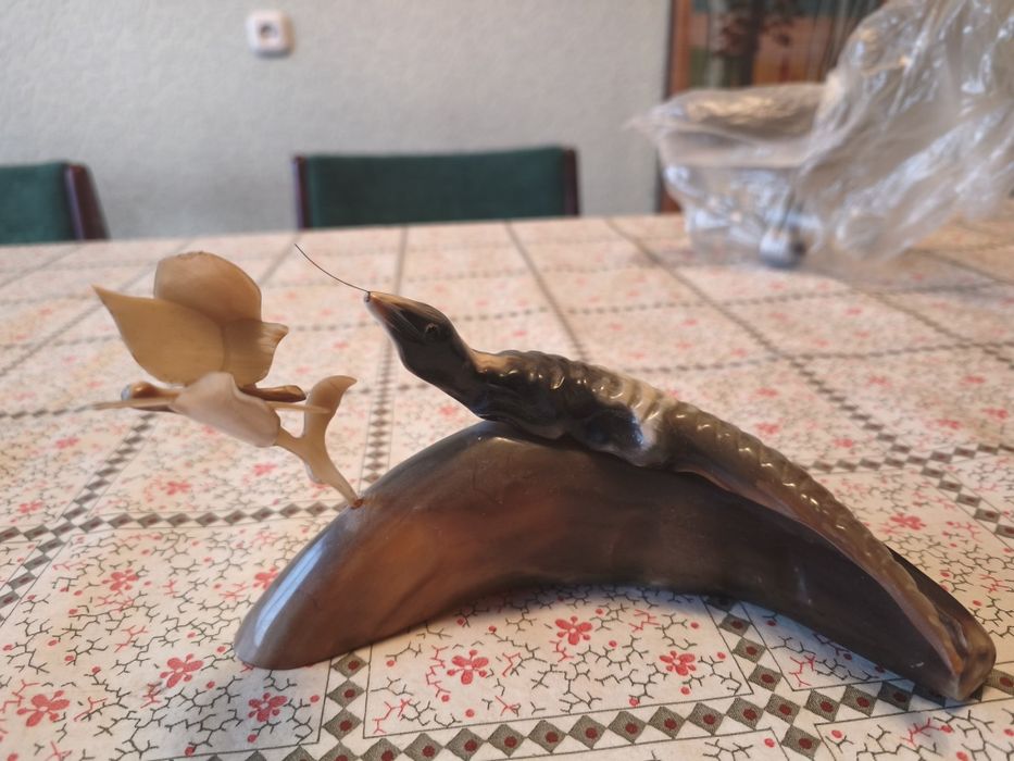 СССР статуэтки из рога и фарфор