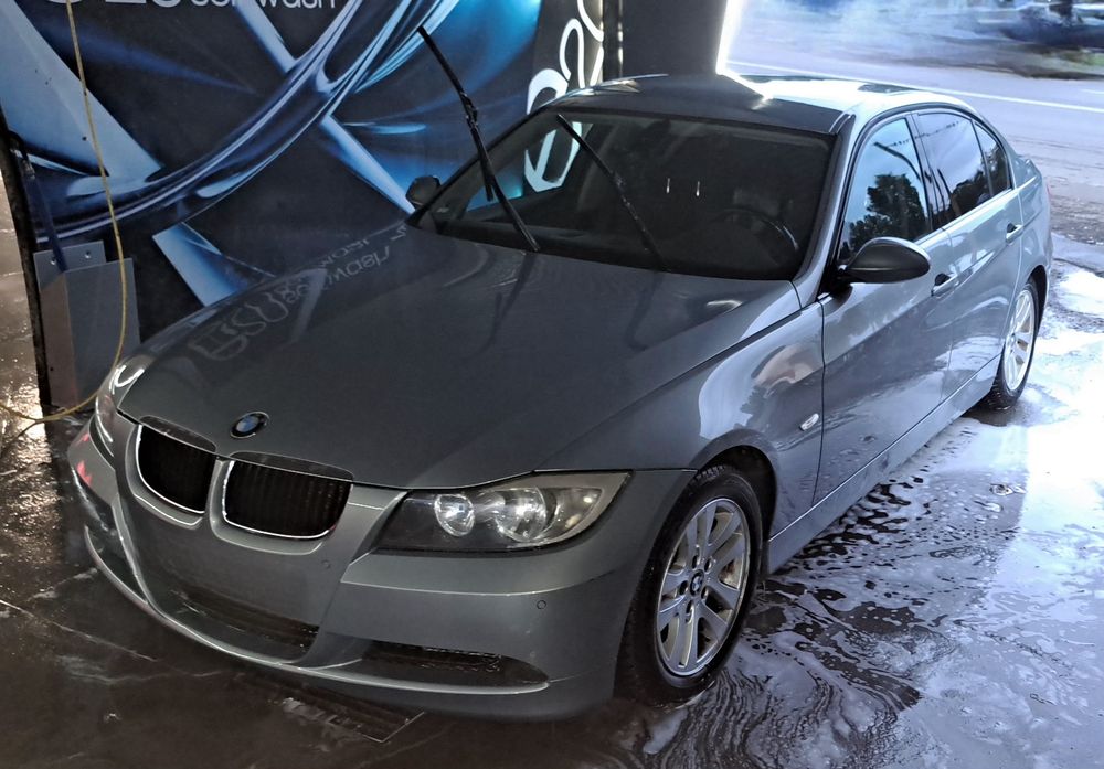 VAND URGENT BMW Seria 3 E90, anul 2005, benzină, 234.000 km